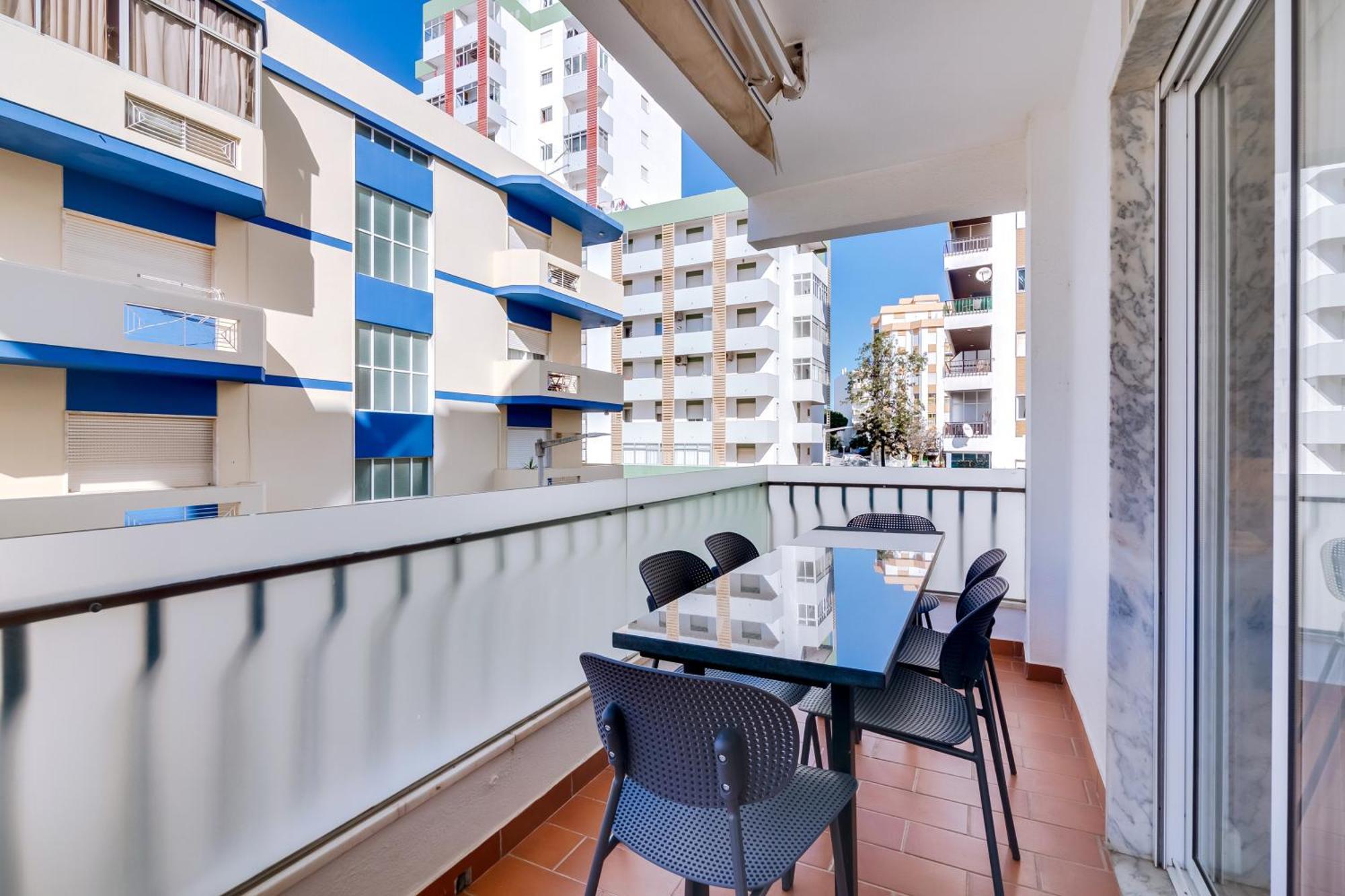 Al - Apartamento Egas Moniz Quarteira Bagian luar foto
