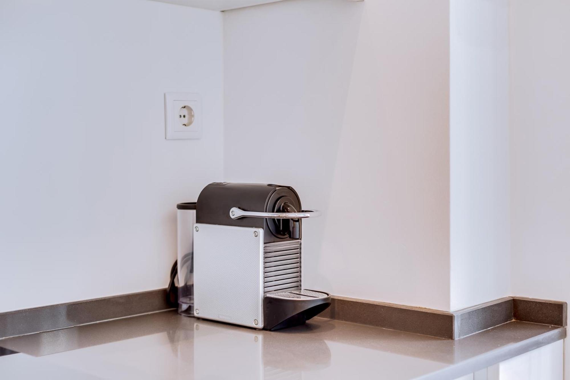 Al - Apartamento Egas Moniz Quarteira Bagian luar foto